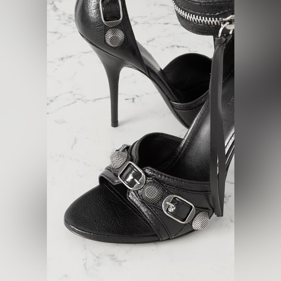 BALENCIAGA
Cagole embellished crinkled-leather sandals - Picture 3 of 3